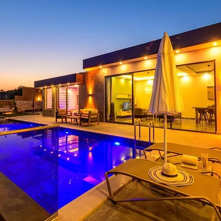 Villa Hare - 2 Bedroom Holiday With Jacuzzi In Kalkan *